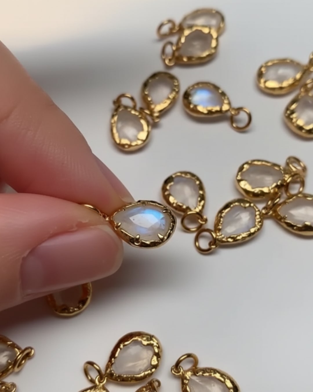 Halskette Echtstein-Drop Moonstone