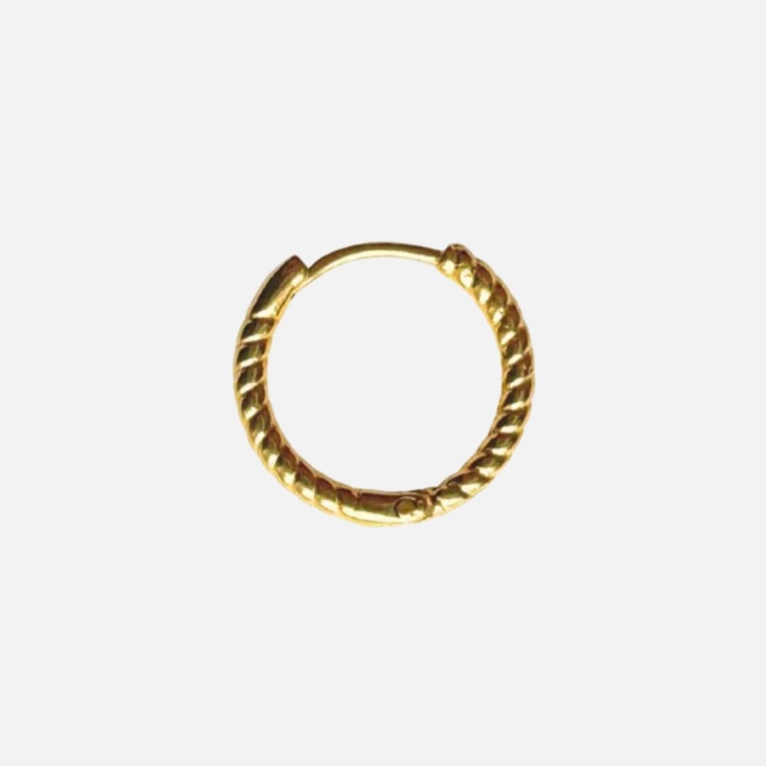Twisted Hoop
