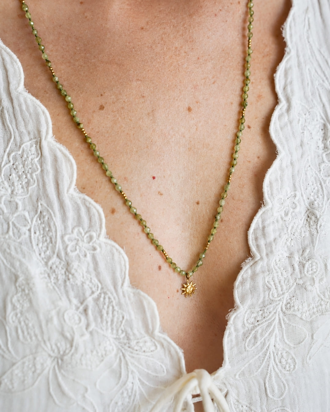 Halskette Vida Green Garnet
