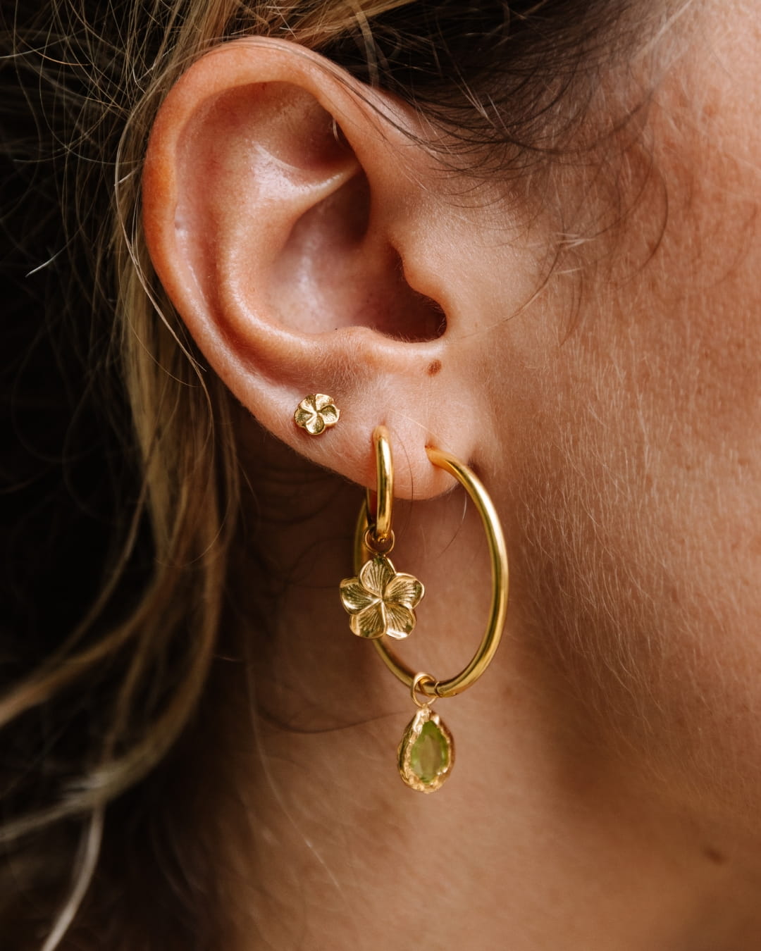Ohrringe Charm Frangipani